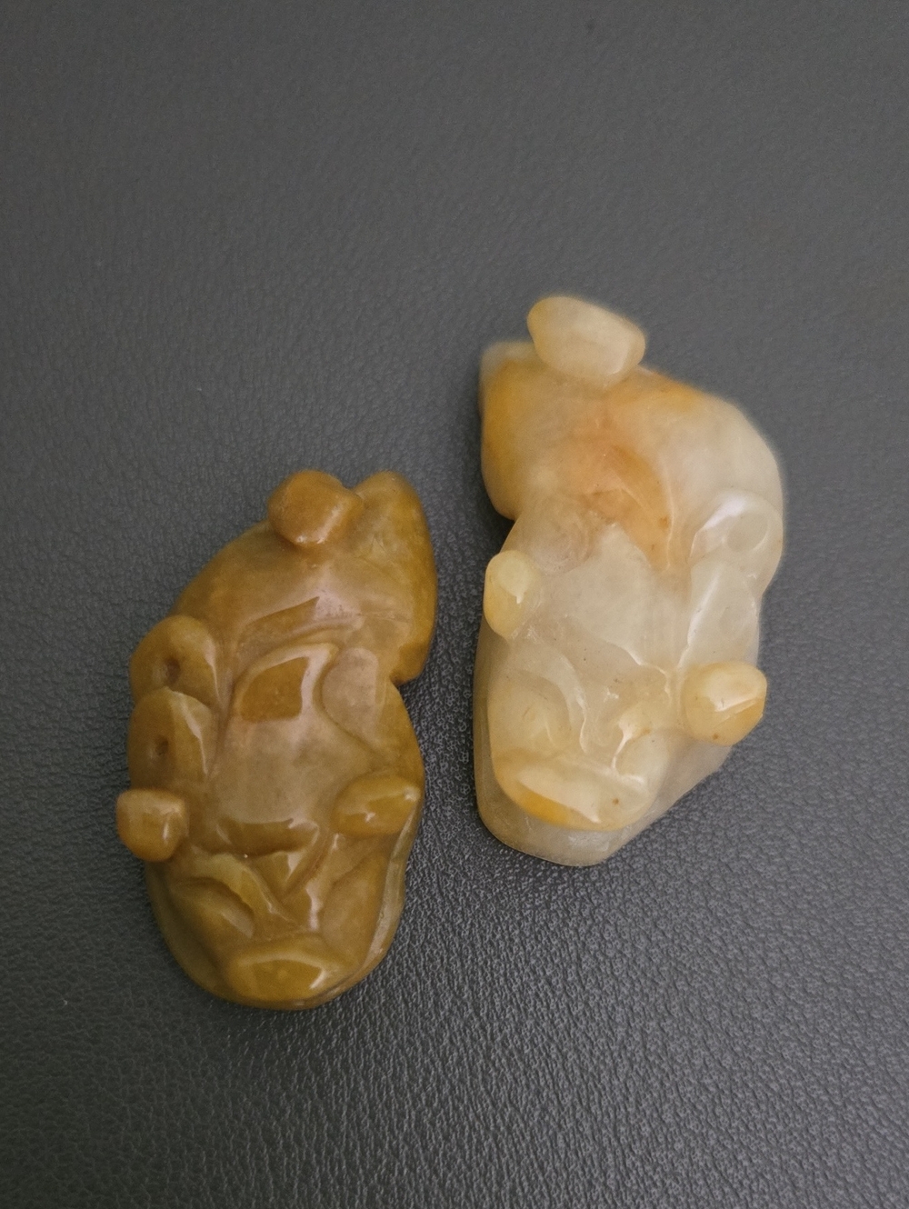 Vintage Hand carved Yellow and Cream Jadeite Pendant of a mythical Pixiu Set